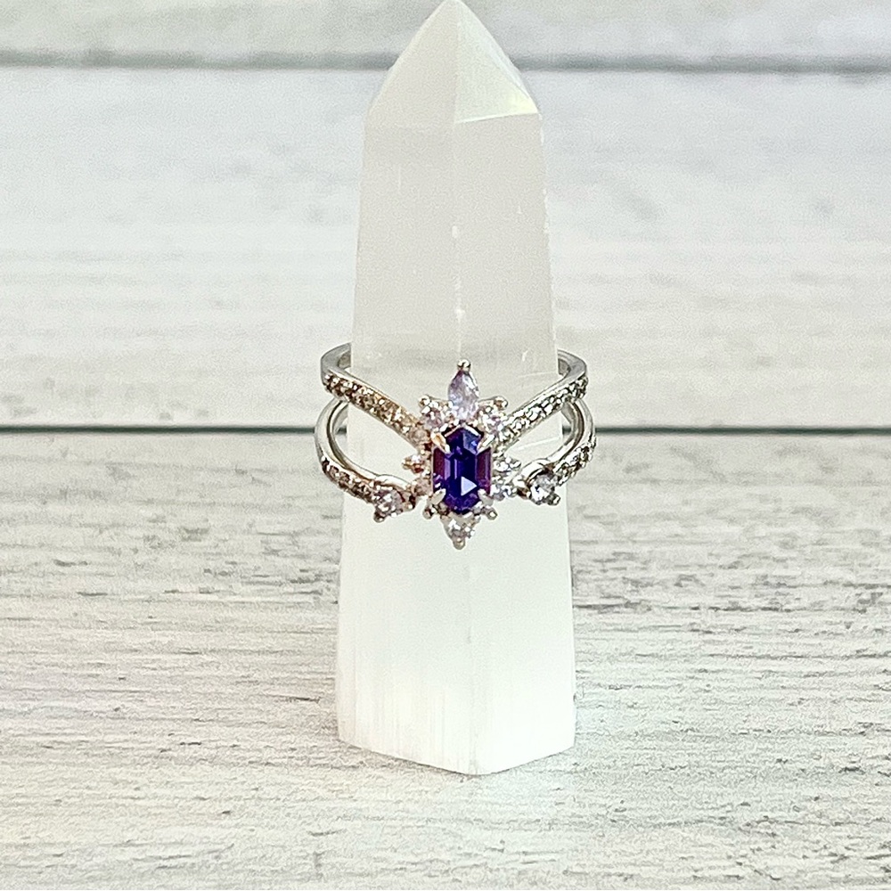 Elegant Purple Gemstone Silver Ring